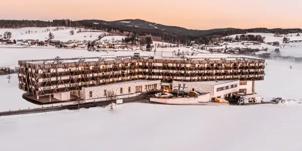 Luxusní wellness pobyt: all inclusive, saunové rituály